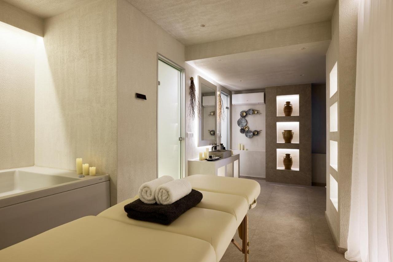 Garifalakis Comfort Rooms Pollonia Bagian luar foto